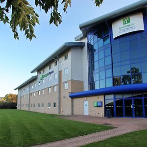 Holiday Inn Express Southampton - M27, J7 By Ihg